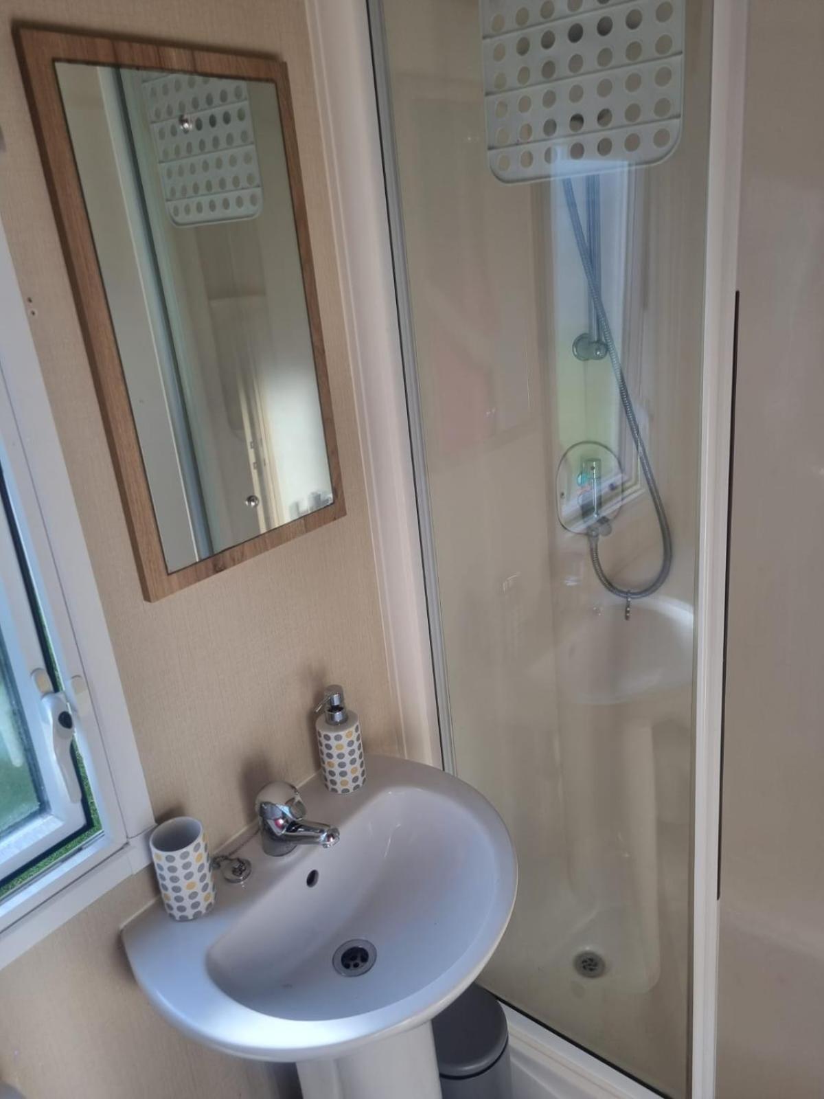Newquay Bay Porth Caravan - 6 Berth Esterno foto